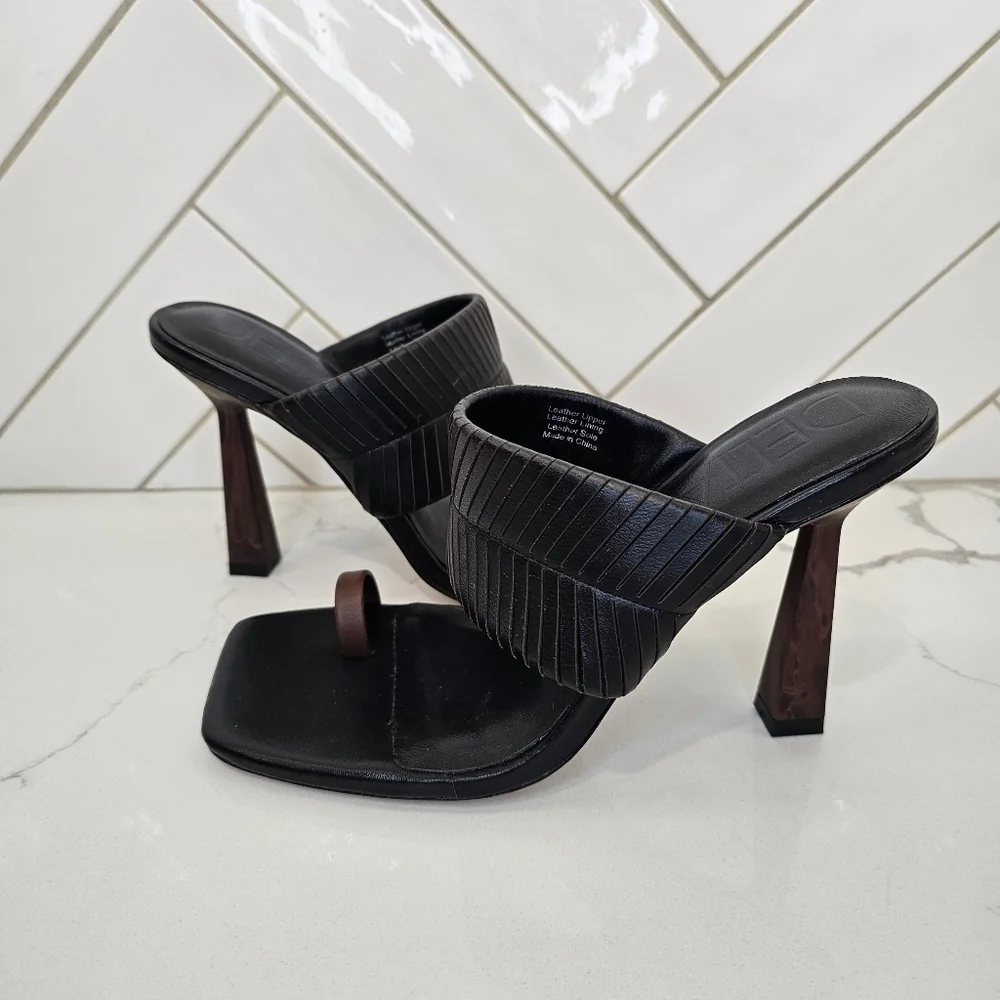 Delta Kelsea Heels Women's Size 7.5 Black Square Toe Stiletto Classic
